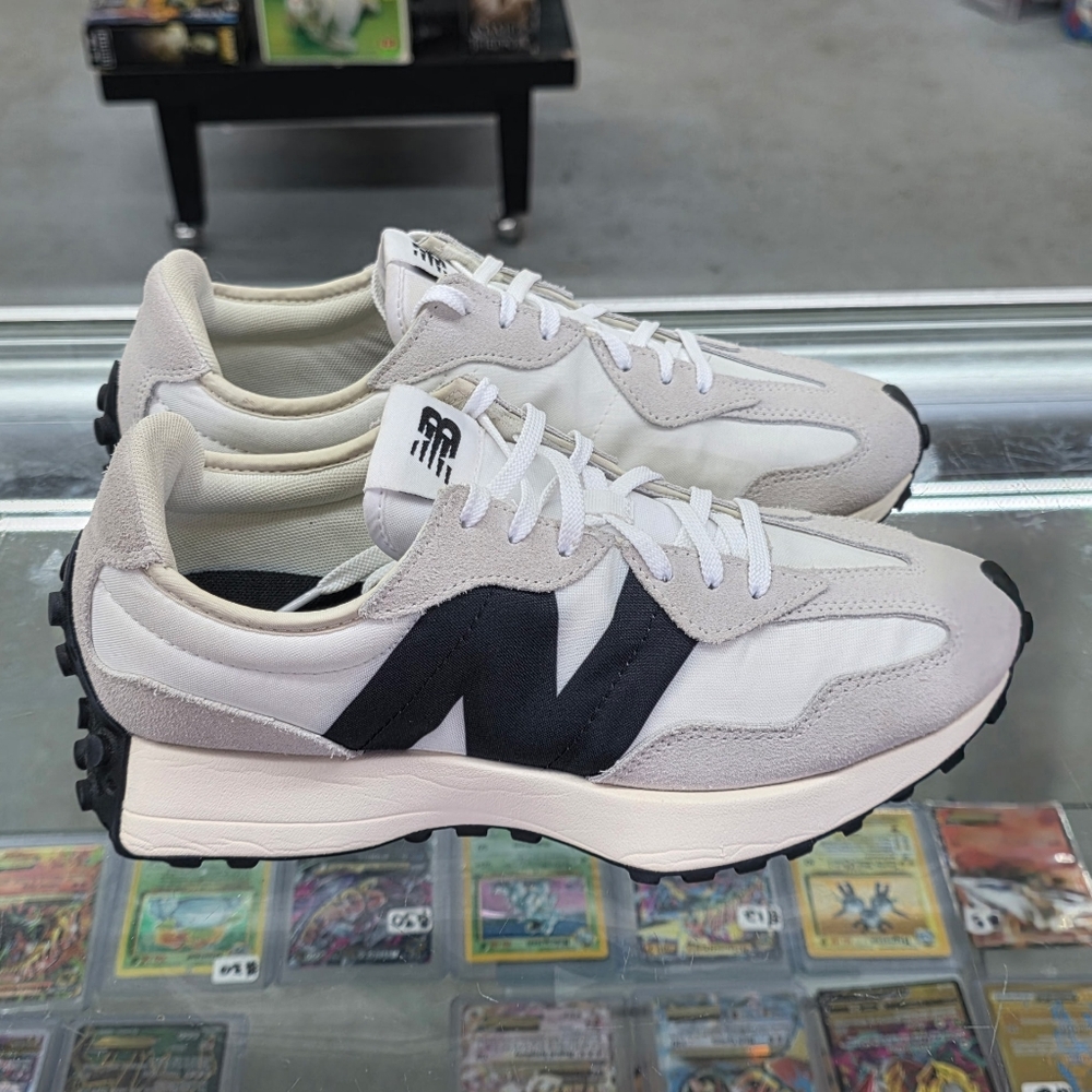 New Balance 327 WS327FE Sea Salt Black Women’s Size 10 - Picture 3 of 5